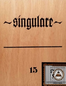 Illusione Singulare Phantom features rare tobaccos often produced in small runs by particular farms. Illusione only selects certain lots and primings for the special Singulare blends!