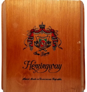 Buy Arturo Fuente Hemingway Classic Online: