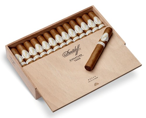 Buy Davidoff Signature Toro Online at Small Batch Cigar