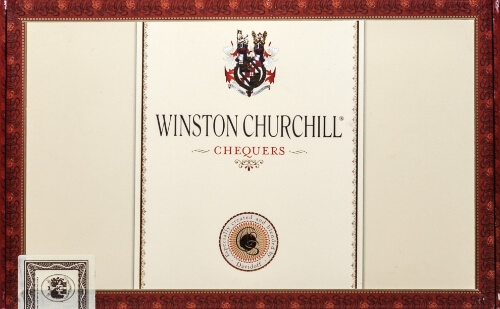 Buy Winston Churchill Blenheim Online: a blend that is now discontinued take the chance to smoke a part of the Winston Churchill history!