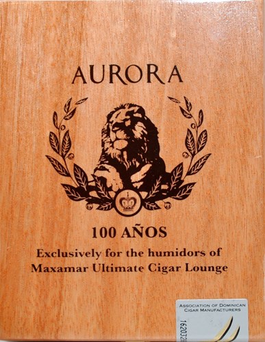 LA AURORA 100 AÑOS Robusto 2004