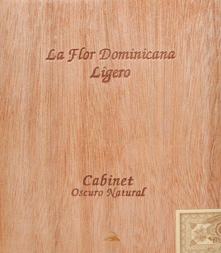 Buy LFD Ligero Cabinet Oscuro Natural L-300 Online: a special release which uses the top priming of LFD signature ligero tobacco.