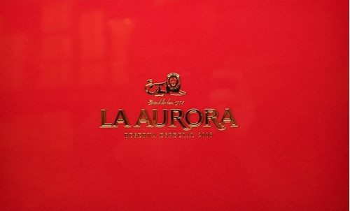 Buy La Aurora Reserva Especial 2008 Online: the most premium release produced by La Aurora cigars using only exceptional tobaccos from the 2008 harvest. 