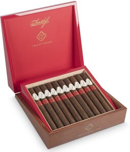 Buy Davidoff Year Of The Dog Online: a Gran Churchill wrapped in a Habano Ecuador Claro with notes of fruit, leather, spice & cinnamon. The Davidoff Year Of The Dog is a perfect cigar to celebrate a special moment in life!
