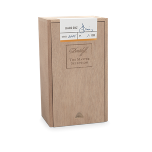 Buy Davidoff Master Selection 2008 Online:  The Davidoff Master Selection 2008 features a Ecuadorian habano wrapper over Dominican binder and filler.