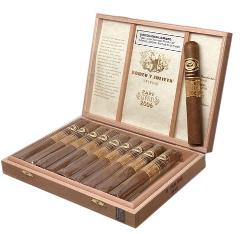 Buy Romeo y Julieta Rare Reserve Corojo 2006 Online: The Grupo de Maestros have uncovered another gem. This special cigar features a rare Habano seed wrapper tobacco, Corojo 2006, grown in the fable Copan Valley and set aside and aged for years.