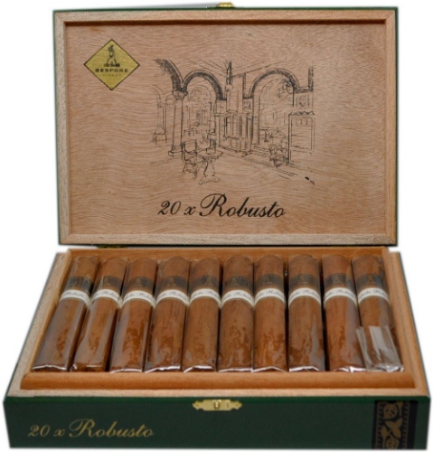 Buy Casdagli Traditional Robusto Online: blended by the legendary Hendrik Kelner at the KBF factory this Robusto features rich flavors of honey, coffee, vanilla and spice.