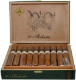 Buy Casdagli Traditional Robusto Online: blended by the legendary Hendrik Kelner at the KBF factory this Robusto features rich flavors of honey, coffee, vanilla and spice.