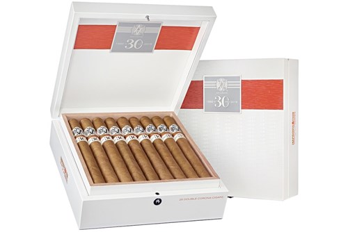 Buy AVO Improvisation 30 Years Online: to celebrate the 30th anniversary of AVO the AVO Improvisation 30 years is based on the AVO Classic No.3 with a Ecuadorian Maroon wrapper and Dominican binder and fillers this cigar. 