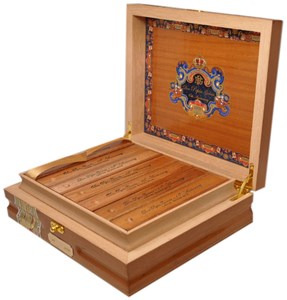 Buy Don Pepin Garcia 15th Anniversary Robusto Online: to celebrate 15 years Don Pepin has released a limited edition Robusto. The cigar features 100% Nicaraguan tobacco and is blended to highlight the Nicaraguan Habano Rosado Oscuro wrapper.
