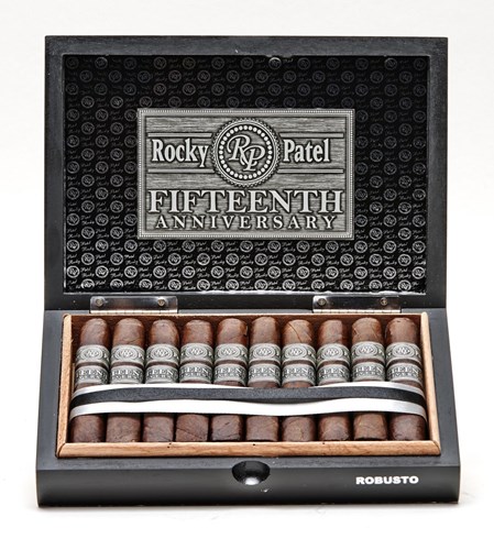 Buy Rocky Patel 15th Anniversary Robusto Online:Toro