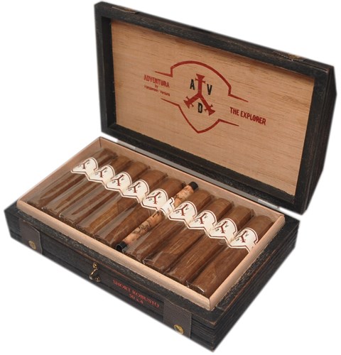 Buy Adventura The Explorer Short Robusto Online