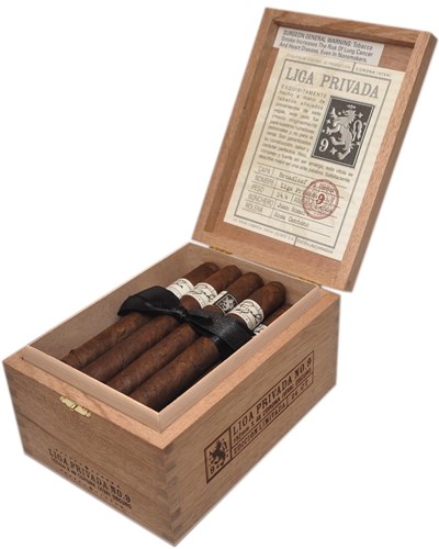 Buy Liga Privada No. 9 Corona Viva Online