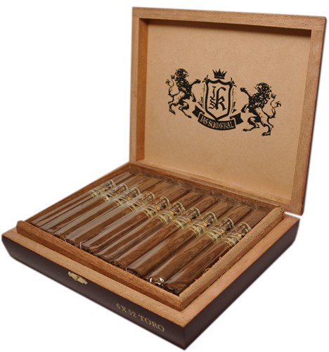 Buy Red Knight Toro by Jas Sum Kral Online: featuring a Ecuadorian Habano Light Clario wrapper this full bodied cigar will delight even those with the most complex palates!