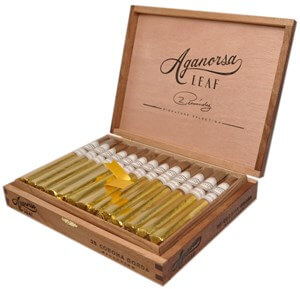 Buy Aganorsa Leaf Signature Selection Corona Gorda Online: a Nicaraguan puro featuring the prized medio tiempo blended by Max Fernandez is a cigar is one you will not want to miss!
