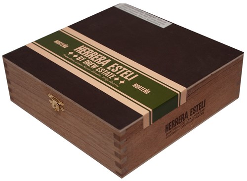 Buy Herrera Esteli Norteno Toro Especial Online at Small Batch Cigar: This 6 x 50 Box Pressed Toro comes out of Joya de Nicaragua.