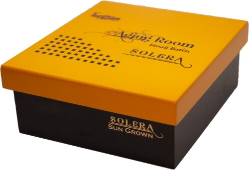 Buy Aging Room Solera Dominican Sun Grown Fantastico Cigars Online at Small Batch Cigar: This Dominican puro features a Sun Grown wrapper over habano binder/fillers.