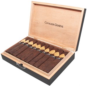 Buy Cavalier Geneve Black Series II Robusto Cigars Online at Small Batch Cigar: Now online this 5 x 50 newest offering from Cavalier Geneve featuring a soft box-pressed vitola.