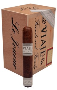 Buy Viaje Friends and Family Le Joueur Online: this very special cigar has been shrouded in secrecy, with no info on the blend nor production!