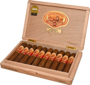 Buy La Aurora 107 Cosecha Robusto Online: The newest release for La Aurora's 107 line of cigars, this 5 x 54 comes from tobacco harvested in 2007.