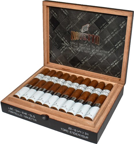Buy Fratello Navetta Endeavour Online at Small Batch Cigar:  Its core theme being U.S. Space Shuttles, this line from Fratello cigars features an Ecuadorian Oscuro wrapper.