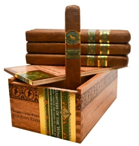 Buy Daughters of the Wind Pony Express By Bespoke Cigars Online: this blend made exclusively for Small Batch Cigar and tweaks the existing Daughters Of The Wind blend by adding some ligero.