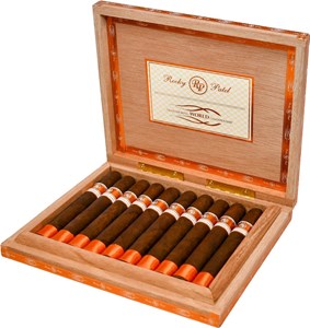 Buy Rocky Patel Cigar Smoking World Championship Mareva Online: This cigar was blended to be smoked in the Cigar Smoking World Championship.