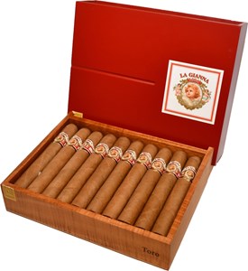Buy La Gianna Toro Online at Small Batch Cigar: This 6 x 54 comes in a Connecticut Shade wrapper over Honduran binder and filler.	