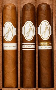 Buy Davidoff Special R Sampler Online at Small Batch: This sampler features the three Special R blends from Davidoff, the Aniversario, 702 Aniversario, and Colorado Claro.