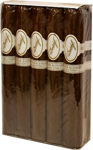 Buy Davidoff Master Blender Selection 1 online: This fifteen blend selection is in inspired by Davidoff's master blender Eladio Diaz's travels throughout Southern America. Each presenting itself with a unique stimulating blend.