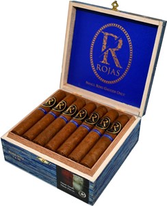 Buy Rojas Bluebonnets Robusto online: The Bluebonnets by Noel Rojas features a Ecuadorian Corojo wrapper over Nicaraguan Corojo binder and fillers!