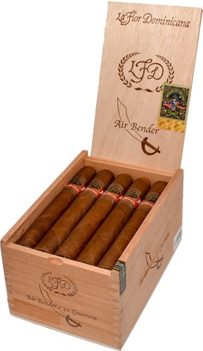 Buy Air Bender Valiente by La Flor Dominicana Online:
