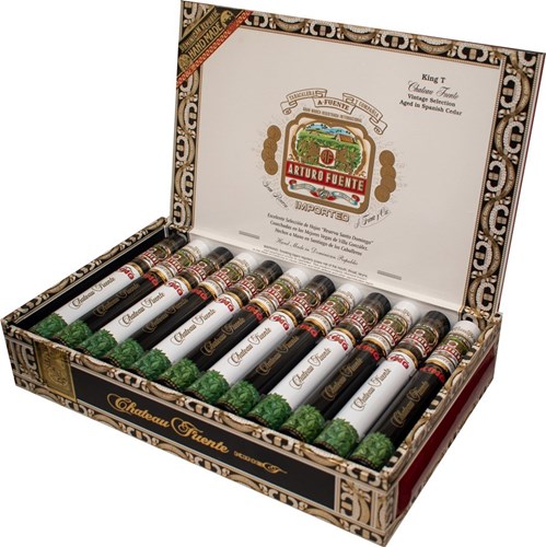 Best Cigars for Weddings: Fuente King T Tubos