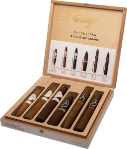 Buy Davidoff Gift Selection Figurado Online:  featuring 6 different cigars!