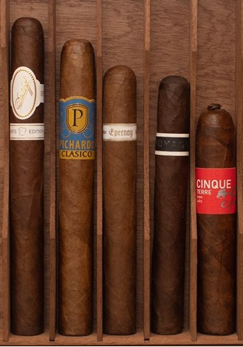 Thanksgiving Cigars 2021