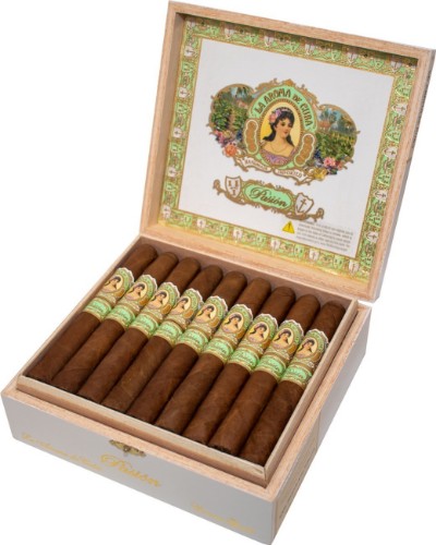 Buy La Aroma de Cuba Pasion Corona Gorda Online: The newest line from La Aroma is a nicaraguan puro.