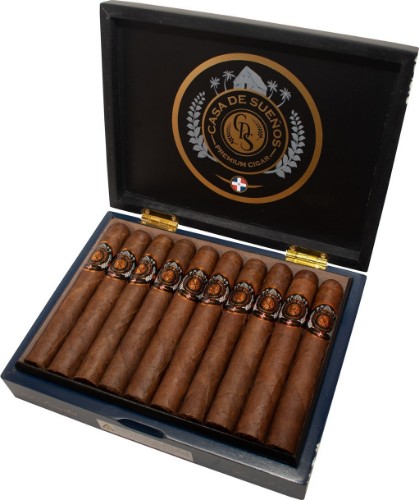 Buy Casa de Sueños Soñador Toro Online: Soñador is the team's first adventure into cigar blending, and features an Ecuadorian Habano wrapper over Dominican binder and fillers.