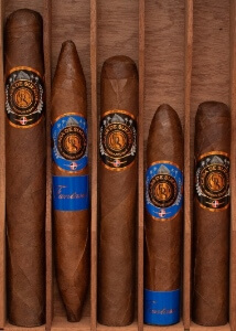Buy Casa de Sueños Cigar Brand Sampler Online: This sampler features five cigars from the new brand Casa de Sueños.