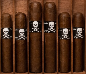 Buy Viaje Skull and Bones Sampler Online