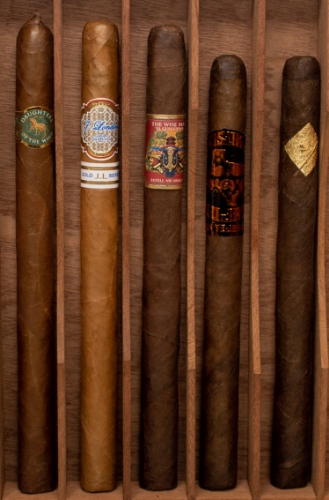 Buy Small Batch Lancero Cigar Sampler Online: a cigar sampler that features some great Lanceros!	