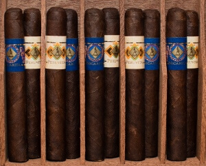 Buy the Nicarita/Peruvita Sampler by Casdagli Online at Small Batch Cigar