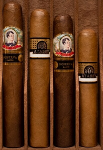 Buy Atabey/Byron Sampler Online: This sampler features two prominent cigars from the Atabey and Byron line.	