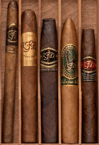 Buy La Flor Dominicana Bull Sampler Online at Small Batch: Want to grab the Bull by its horns?  This sampler features the Andalusian Bull and four other hits from La Flor Domincana.