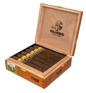 Buy Olmec Claro Grandes by Foundation Cigars Online: Foundation Cigar Co. has released a brand new line called Olmec that the company describes as a tribute to Mexico and its ancient Mesoamerican people, which inhabited the San Andrés Valley in Veracruz, where cigar tobacco is grown