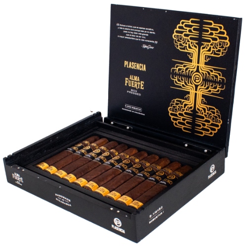 Buy Plasencia Alma Fuerte Robustus Cigars Online: