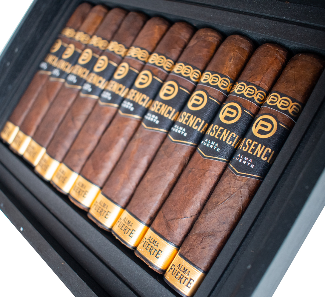 Plasencia Alma Fuerte Review by Small Batch Cigar