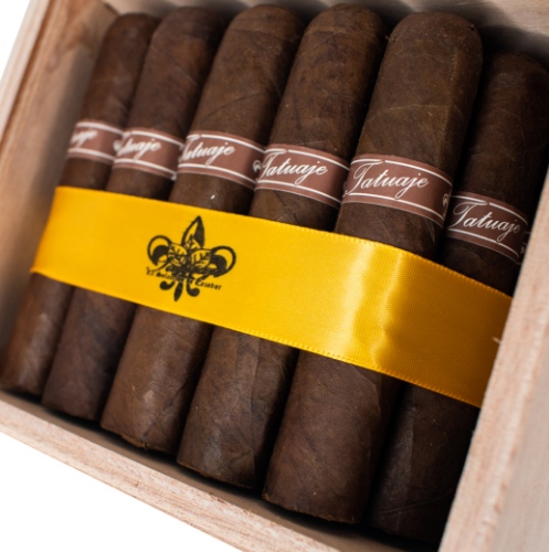 Buy Tatuaje Cohete  online: