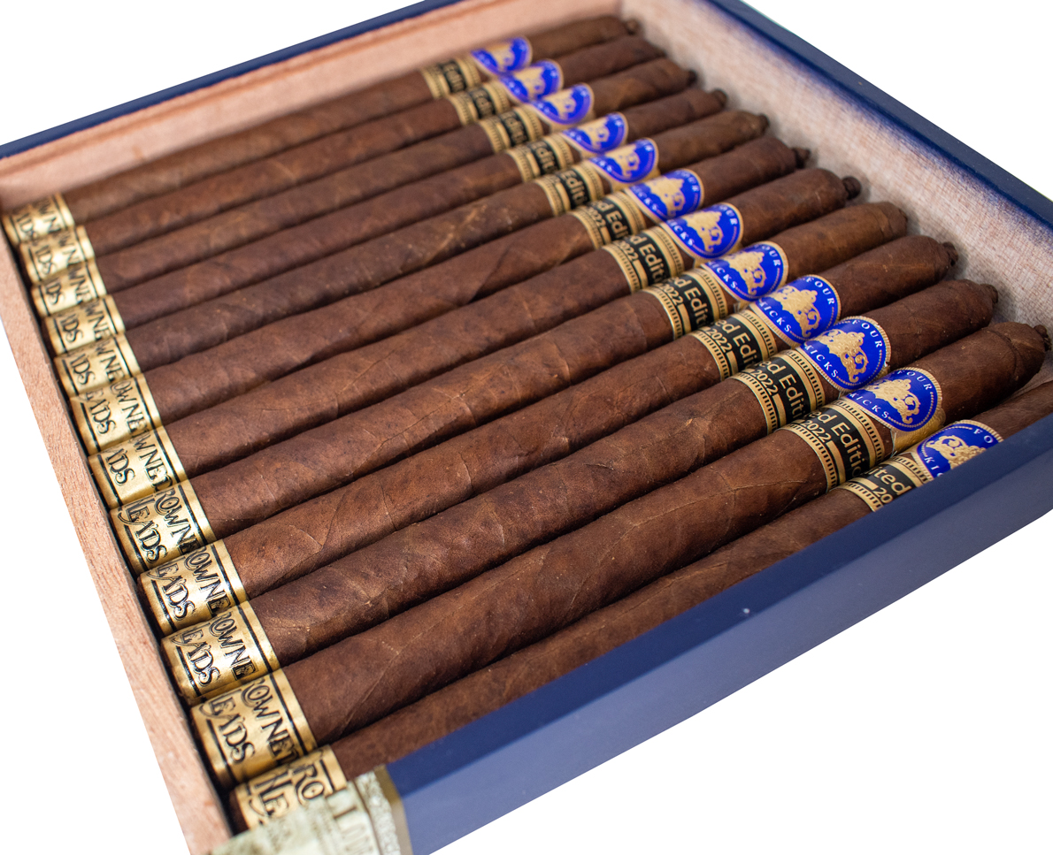 buy-crowned-heads-four-kicks-capa-especial-lancero-le-cigars-online-at