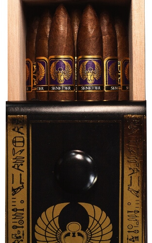 Buy Highclere Castle Senetjer Online at Small Batch Cigar