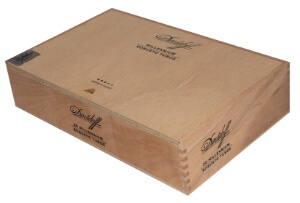 Buy Davidoff Millennium Robusto Tubos Online: A limited edition of no more than 2500 Davidoff Millennium collections throughout the world. The cigars making up the collection are characterised by tobaccos matured for over four years and wrapper leaves that were fermented for an exceptionally long period.